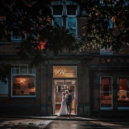Borough Arms Hotel Ньюкасл-андер-Лайм Экстерьер фото